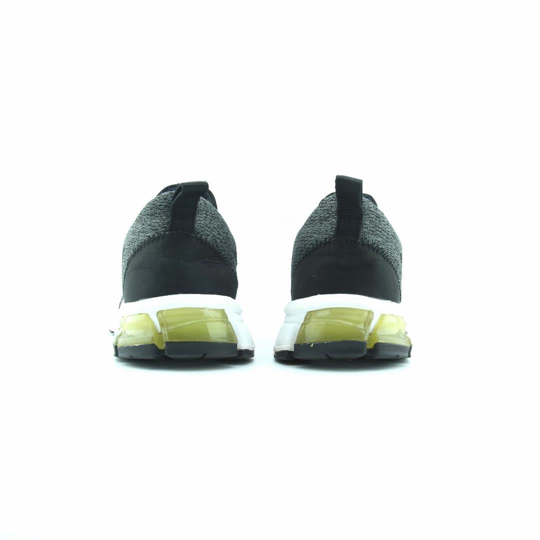 ASICS GEL-QUANTUM 90 performance running shoe photos