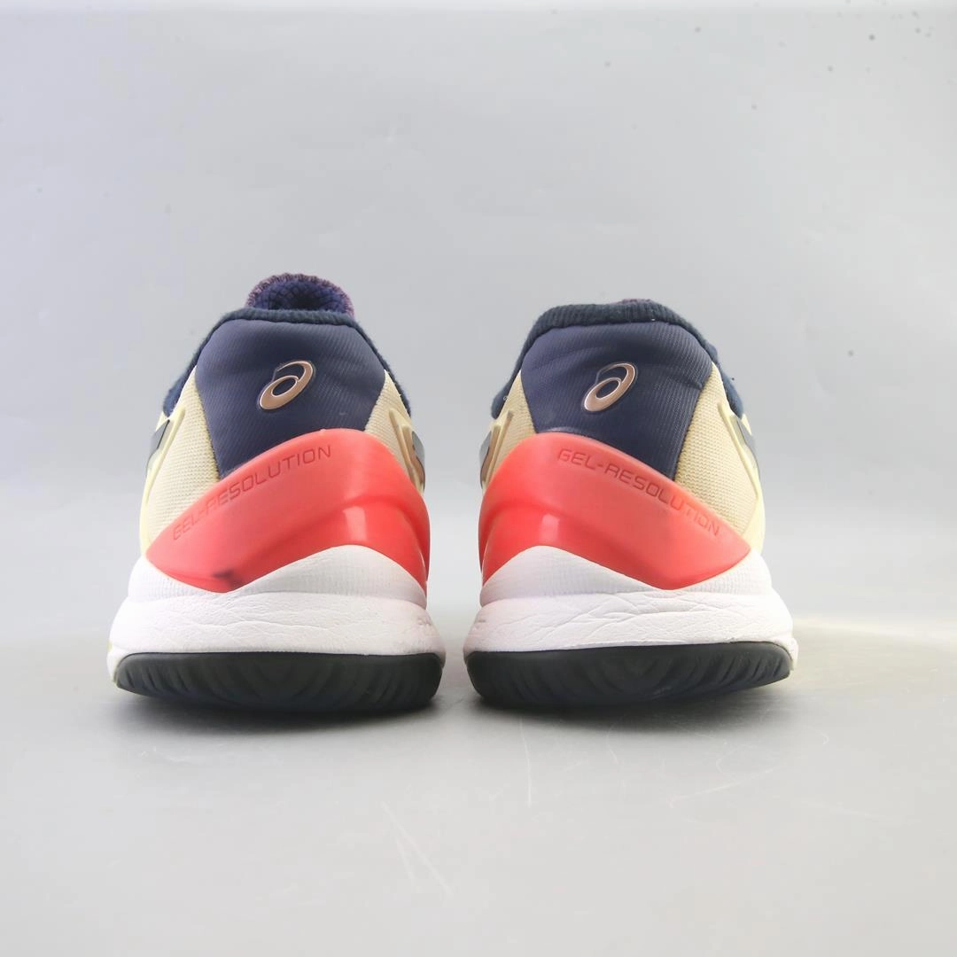 ASICS GEL-RESOLUTION 8 lightweight athletic shoe visuals