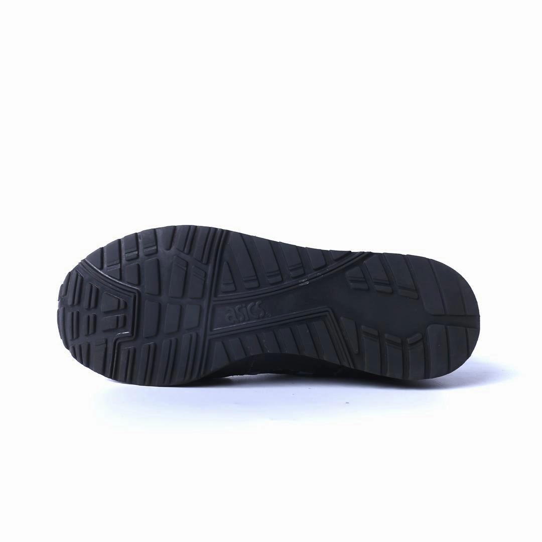 ASICS GEL-SAGA trainer shoe design snapshots