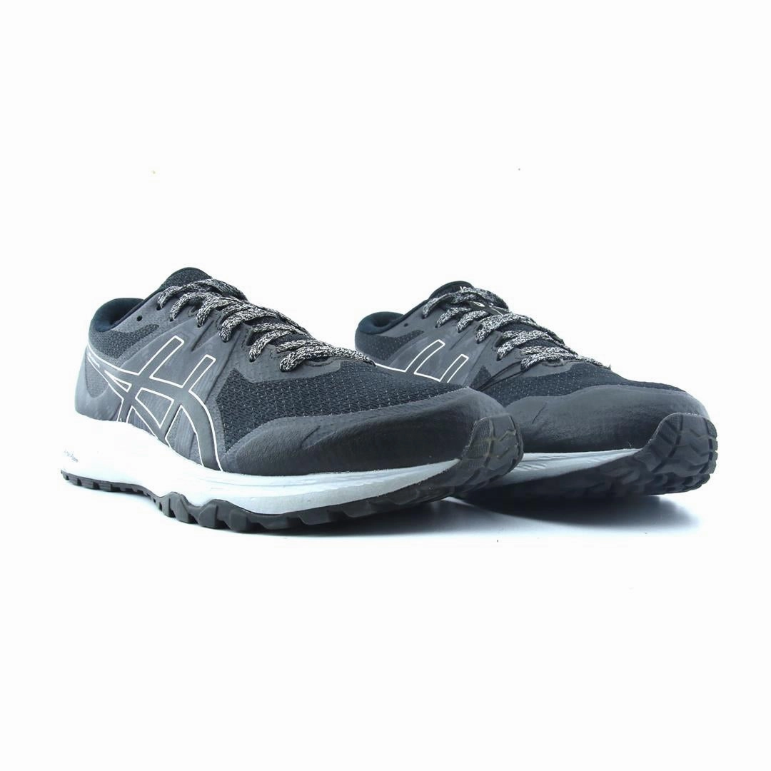 ASICS GEL SCRAM 6 lightweight athletic shoe visuals