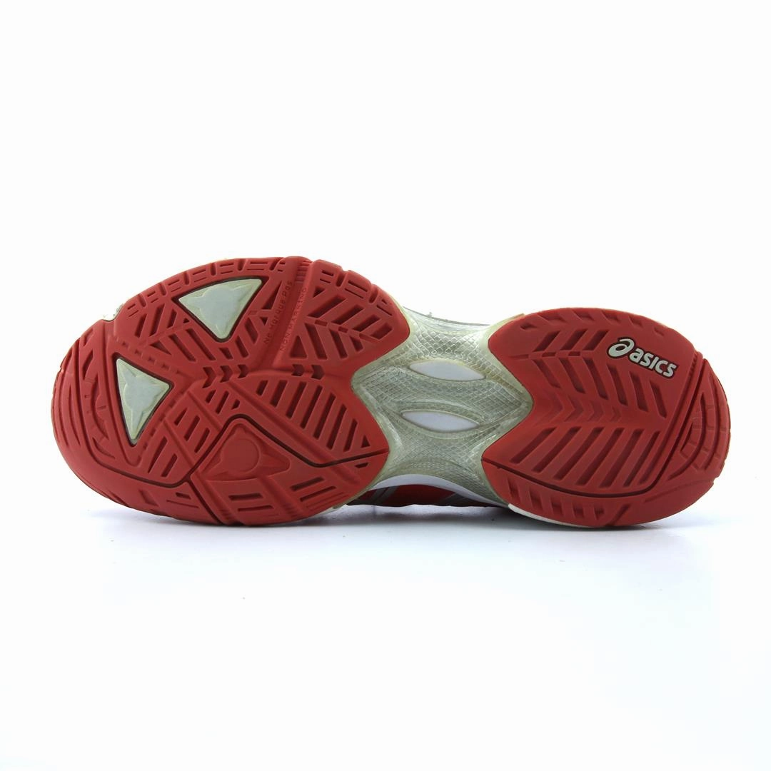 ASICS GEL SOLUTION SPEED lightweight athletic shoe visuals