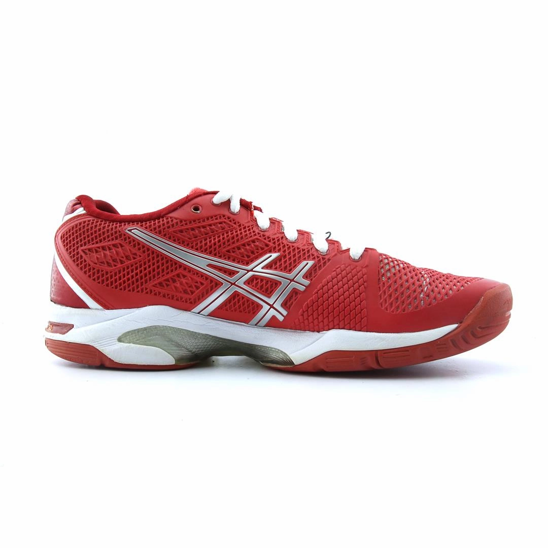 ASICS GEL SOLUTION SPEED lightweight athletic shoe visuals