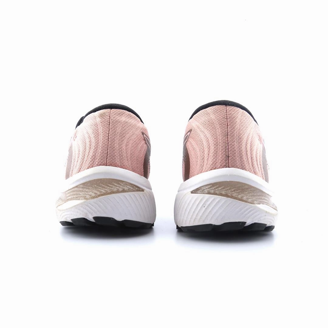 ASICS GEL-STRATE 2 performance running shoe photos