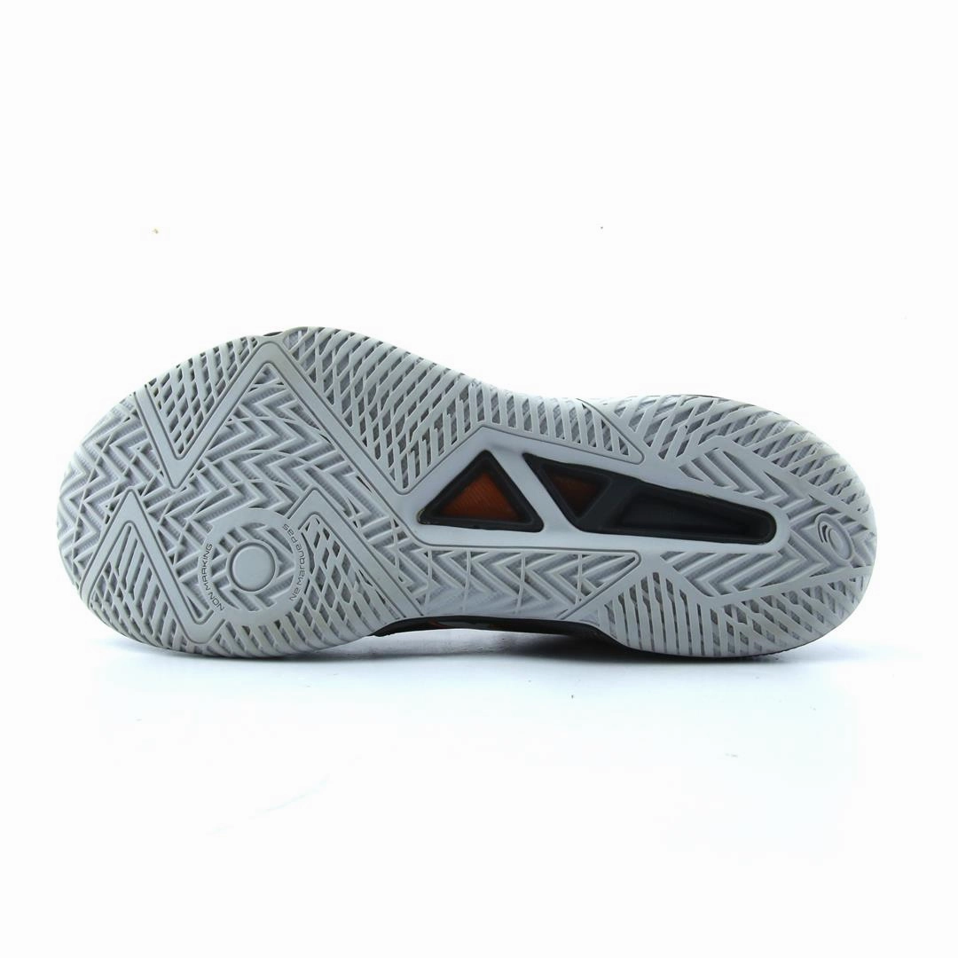 ASICS GEL-TACTIC lightweight athletic shoe visuals