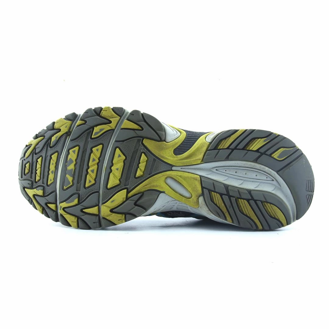 ASICS GEL VENTURE 5 lightweight athletic shoe visuals