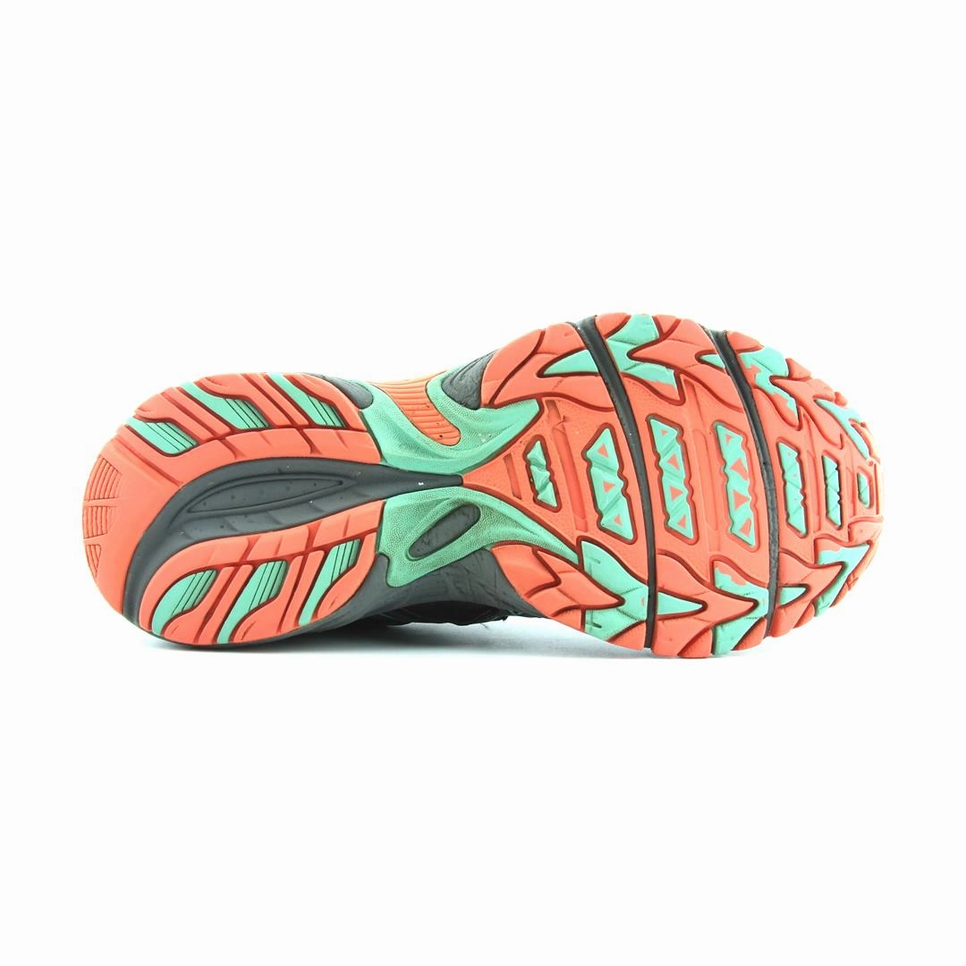 ASICS GEL-VENTURE 5 performance running shoe photos