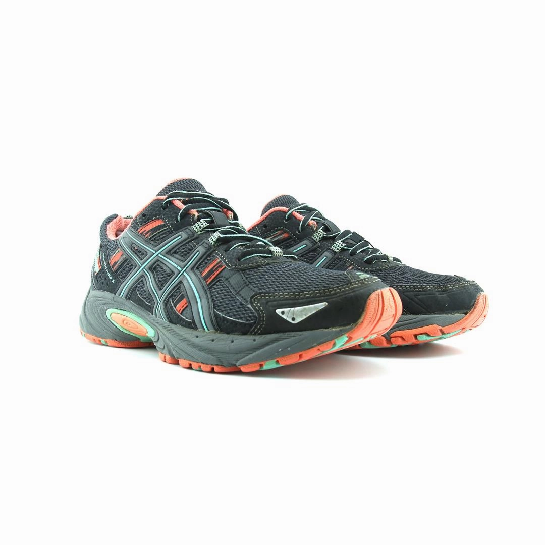 ASICS GEL-VENTURE 5 performance running shoe photos