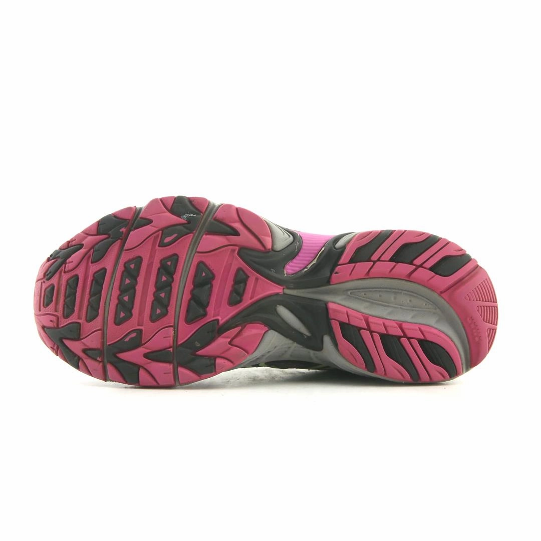 ASICS GEL VENTURE 5 sporty Asics footwear images