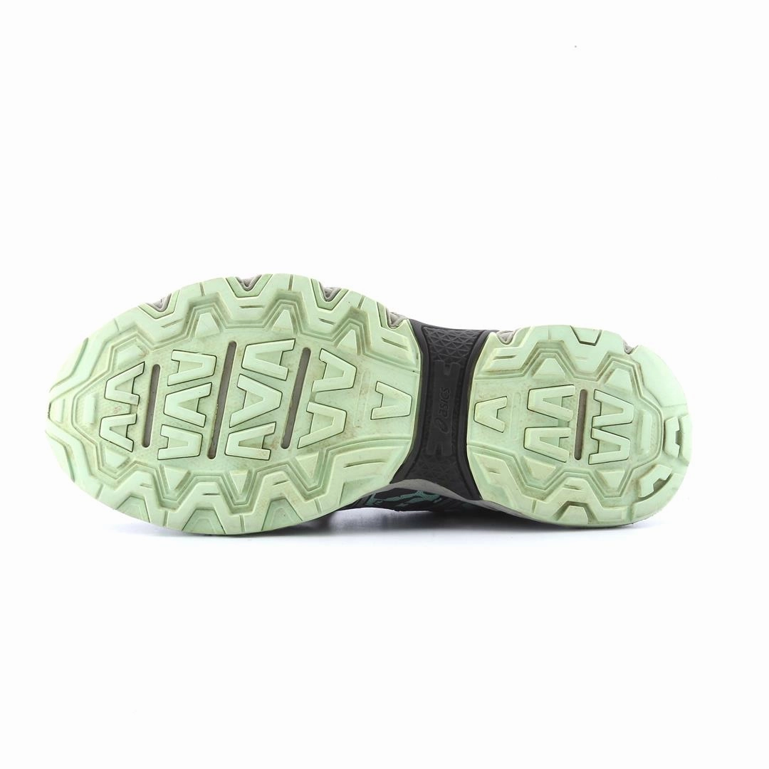 ASICS GEL-VENTURE 6 lightweight athletic shoe visuals