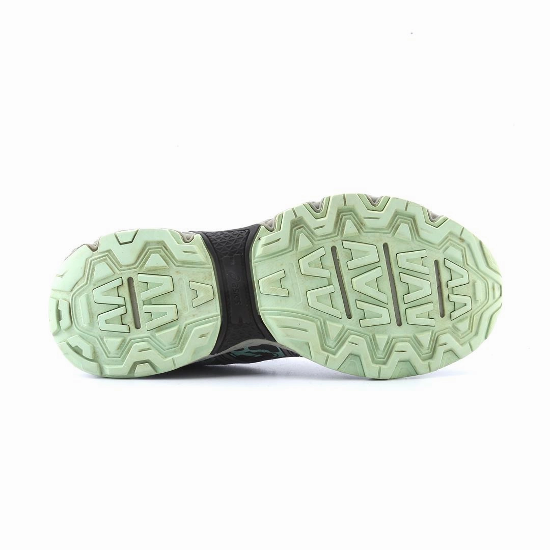 ASICS GEL-VENTURE 6 lightweight athletic shoe visuals