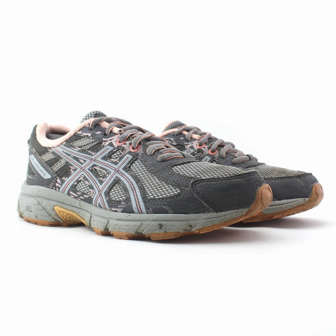 ASICS GEL-VENTURE 6 sporty Asics footwear images