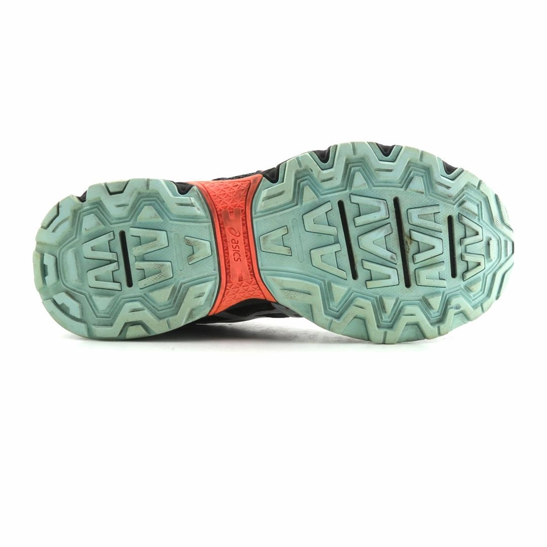 ASICS GEL-VENTURE 8 lightweight athletic shoe visuals