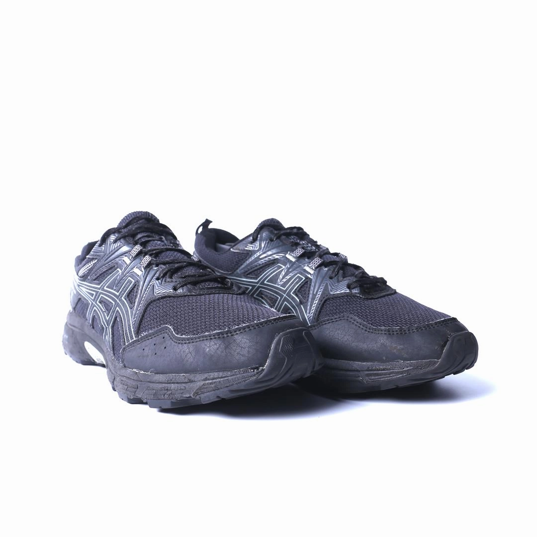 ASICS GEL VENTURE 8 performance running shoe photos
