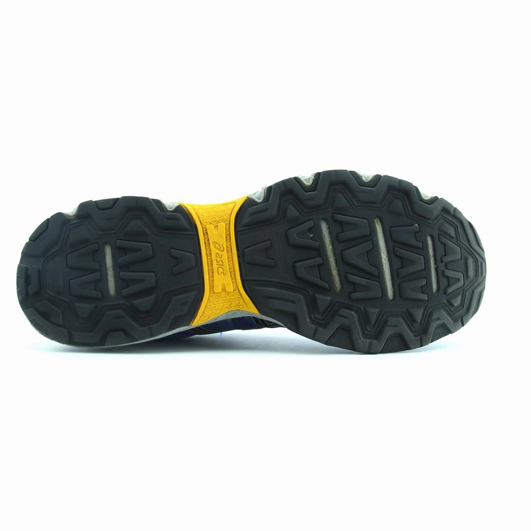 ASICS GEL VENTURE 8 performance running shoe photos