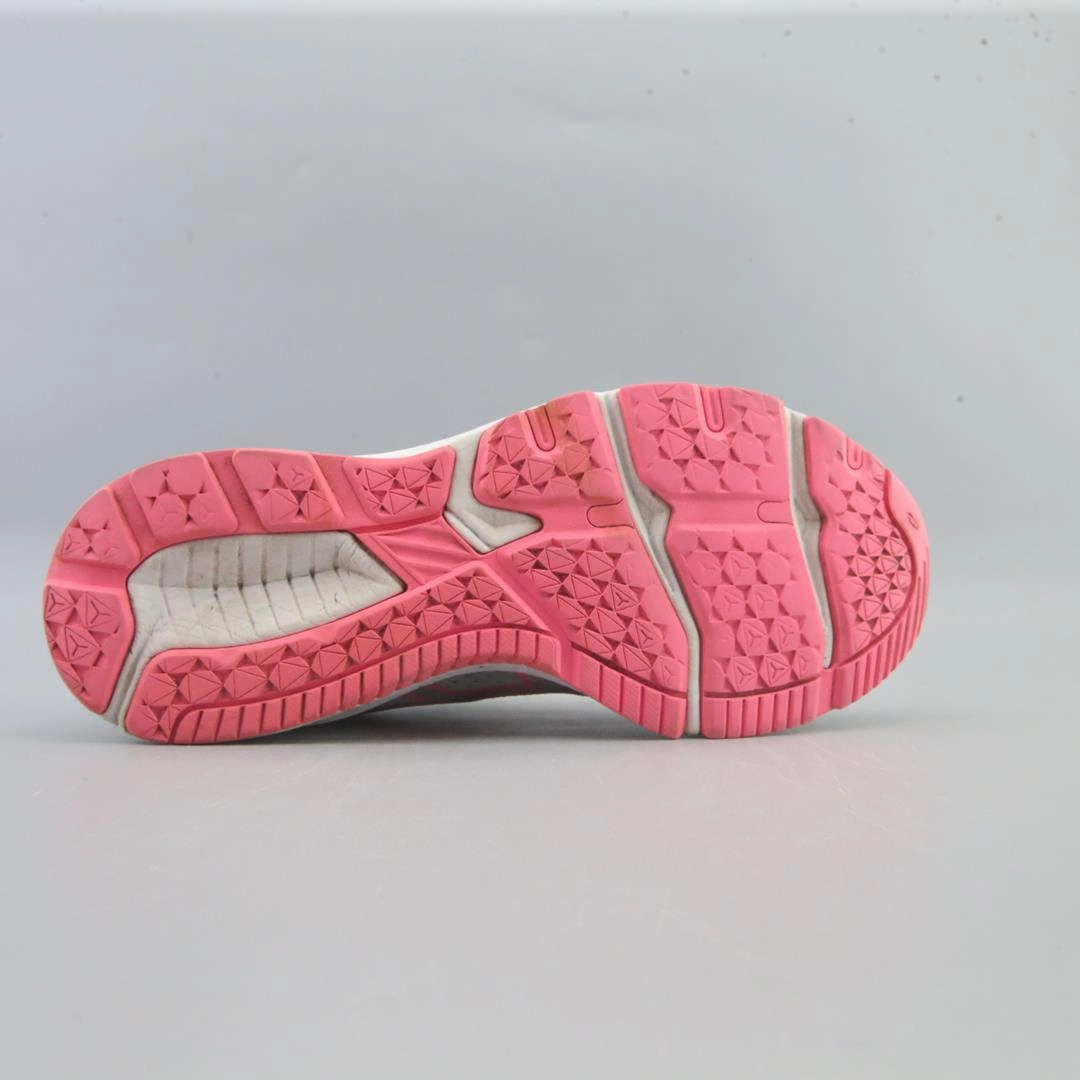 ASICS GT-1000 10 GS sporty Asics footwear images