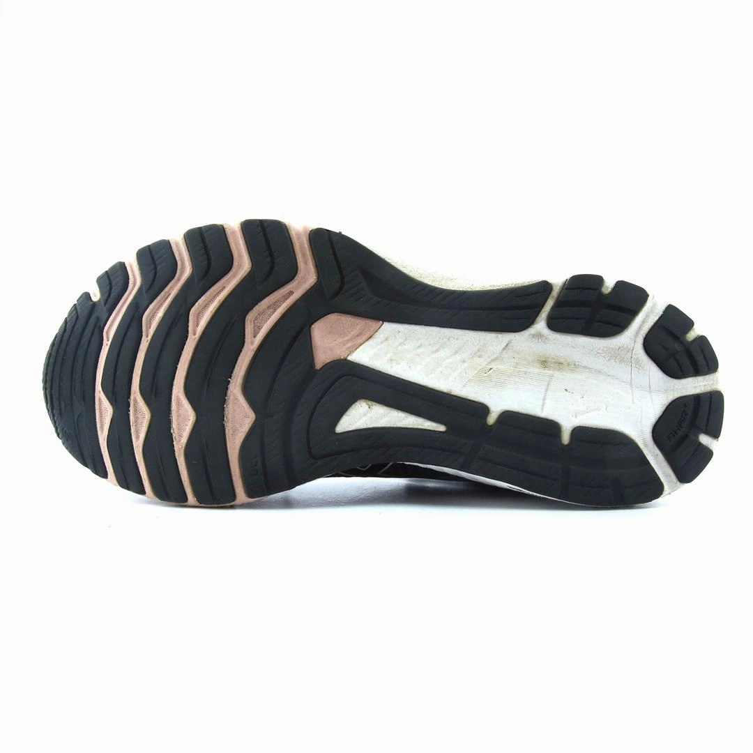 ASICS GT-1000 10 lightweight athletic shoe visuals