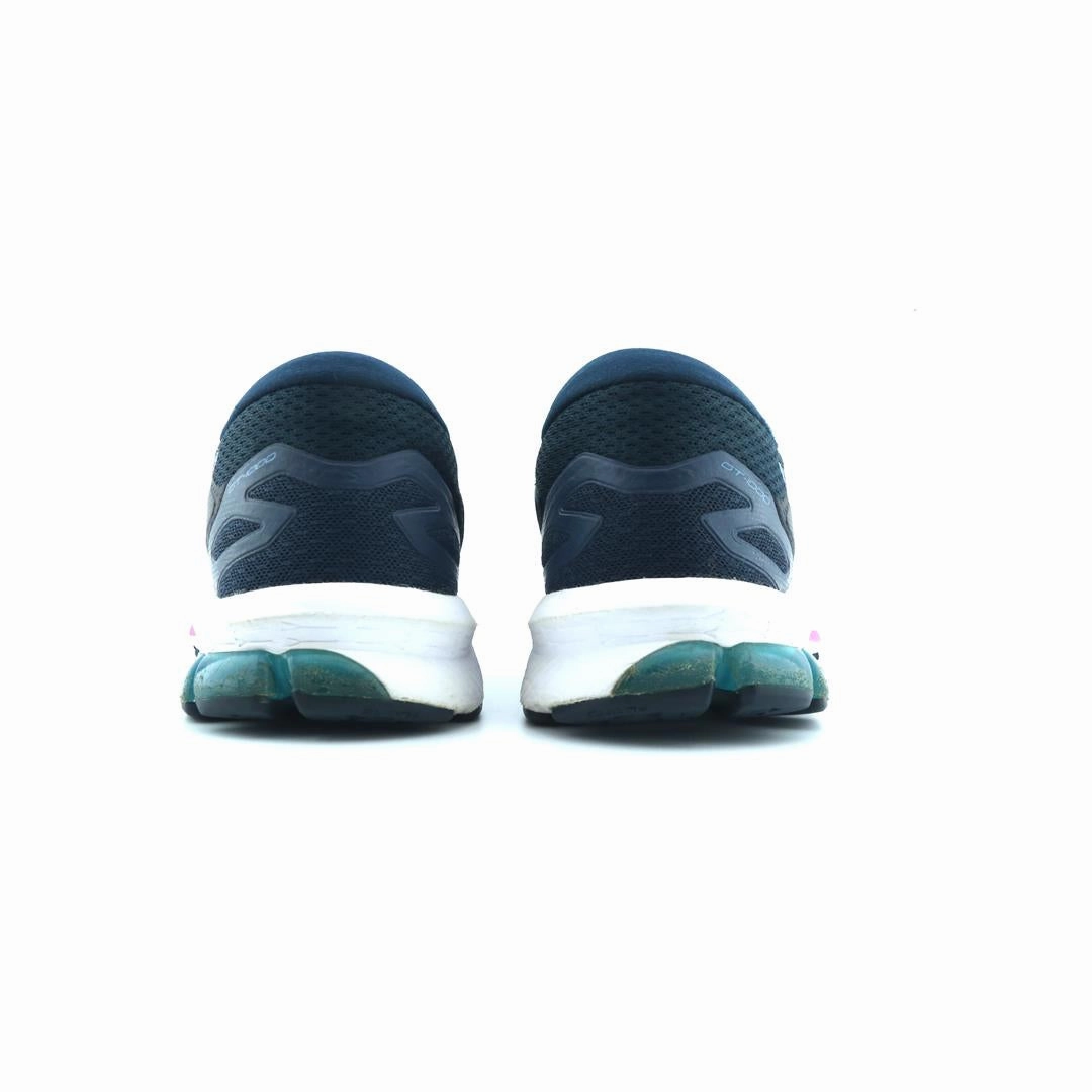 ASICS GT 1000 10 lightweight athletic shoe visuals
