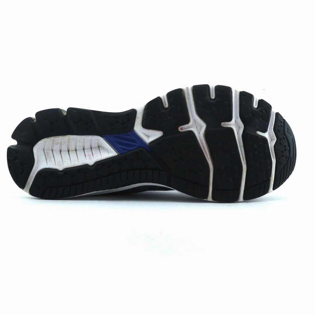 ASICS GT 1000 10 performance running shoe photos