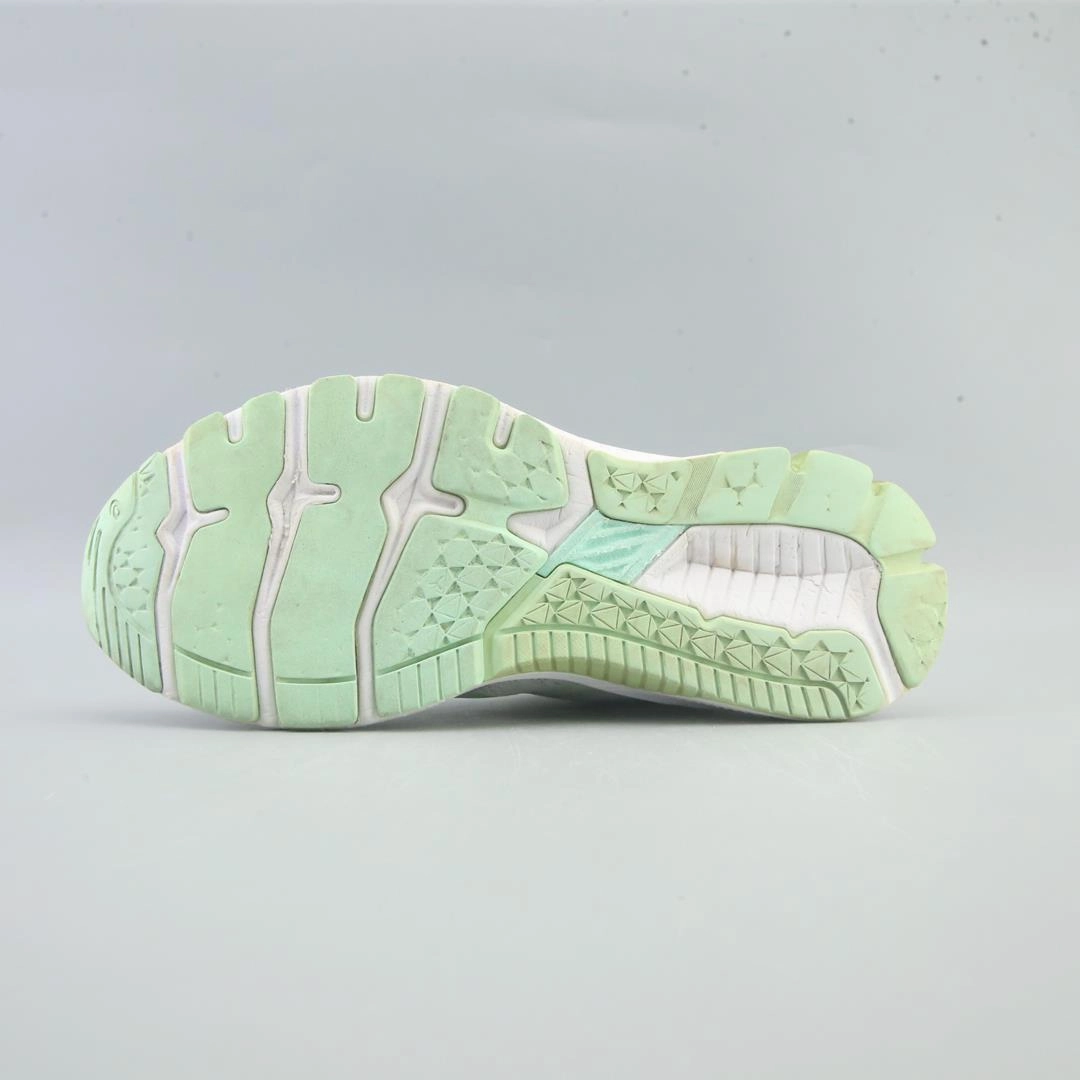 ASICS GT 1000 10 sporty Asics footwear images