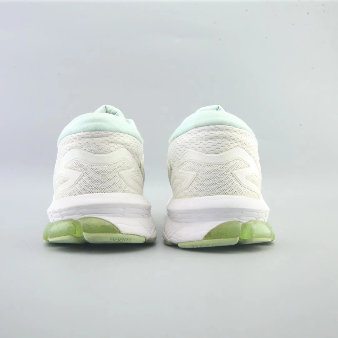 ASICS GT 1000 10 sporty Asics footwear images