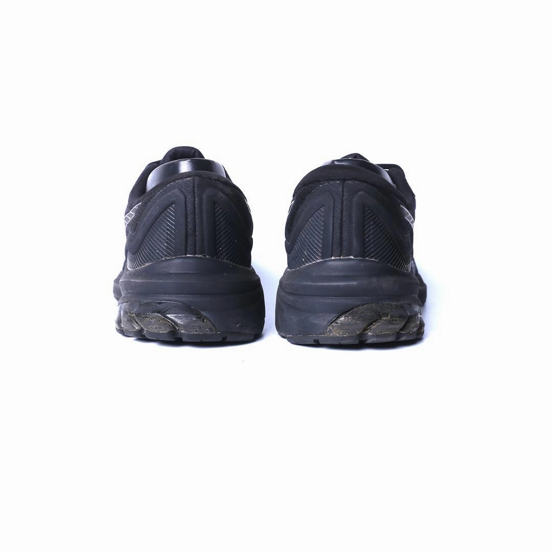 ASICS GT-1000 11 performance running shoe photos