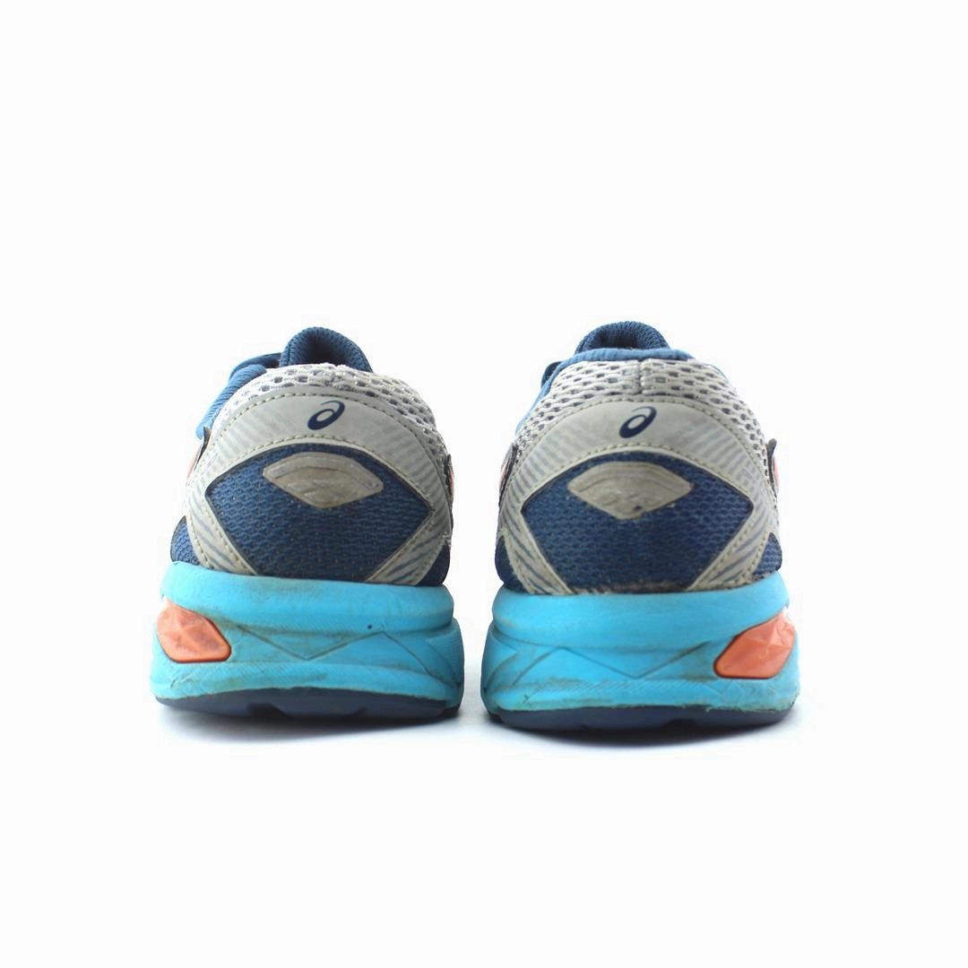 ASICS GT-1000 5 GS sporty Asics footwear images