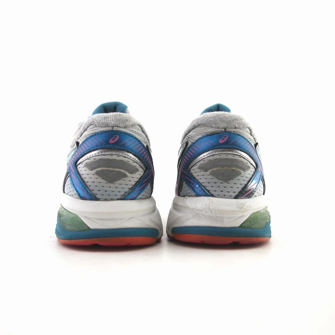 ASICS GT-1000 5 sporty Asics footwear images