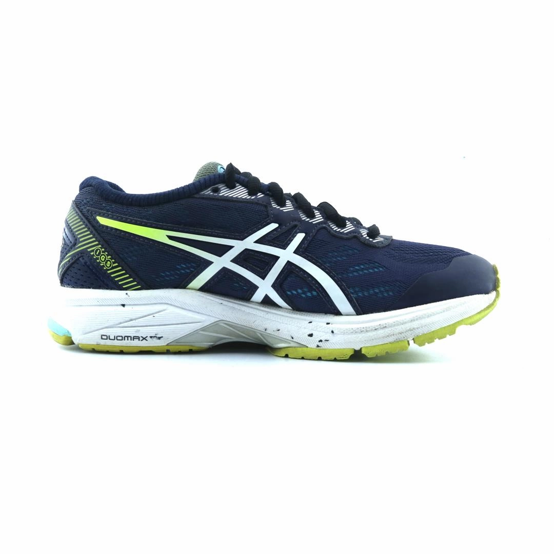 ASICS GT 1000 5 trainer shoe design snapshots