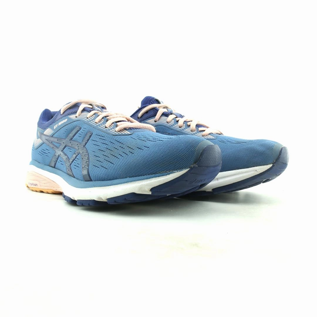 ASICS GT-1000 7 sporty Asics footwear images