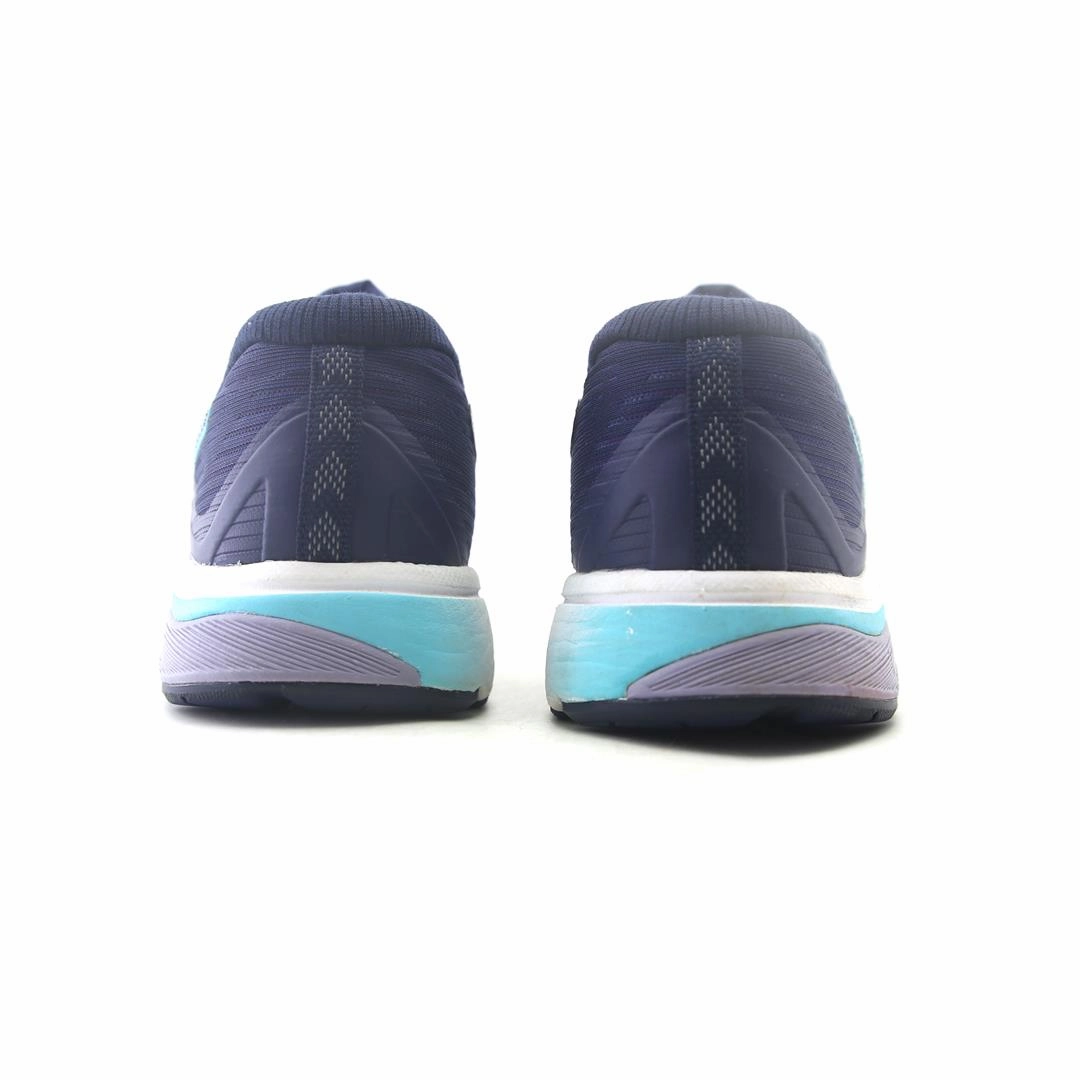 ASICS GT-1000 8 sporty Asics footwear images