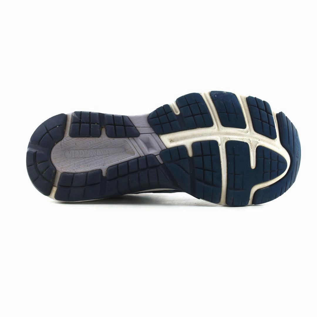 ASICS GT-1000 8 sporty Asics footwear images