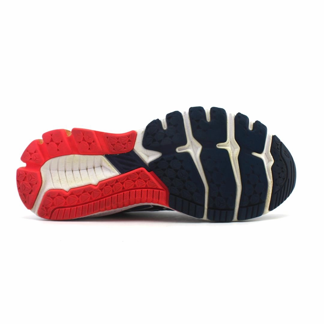 ASICS GT-1000 9 sporty Asics footwear images
