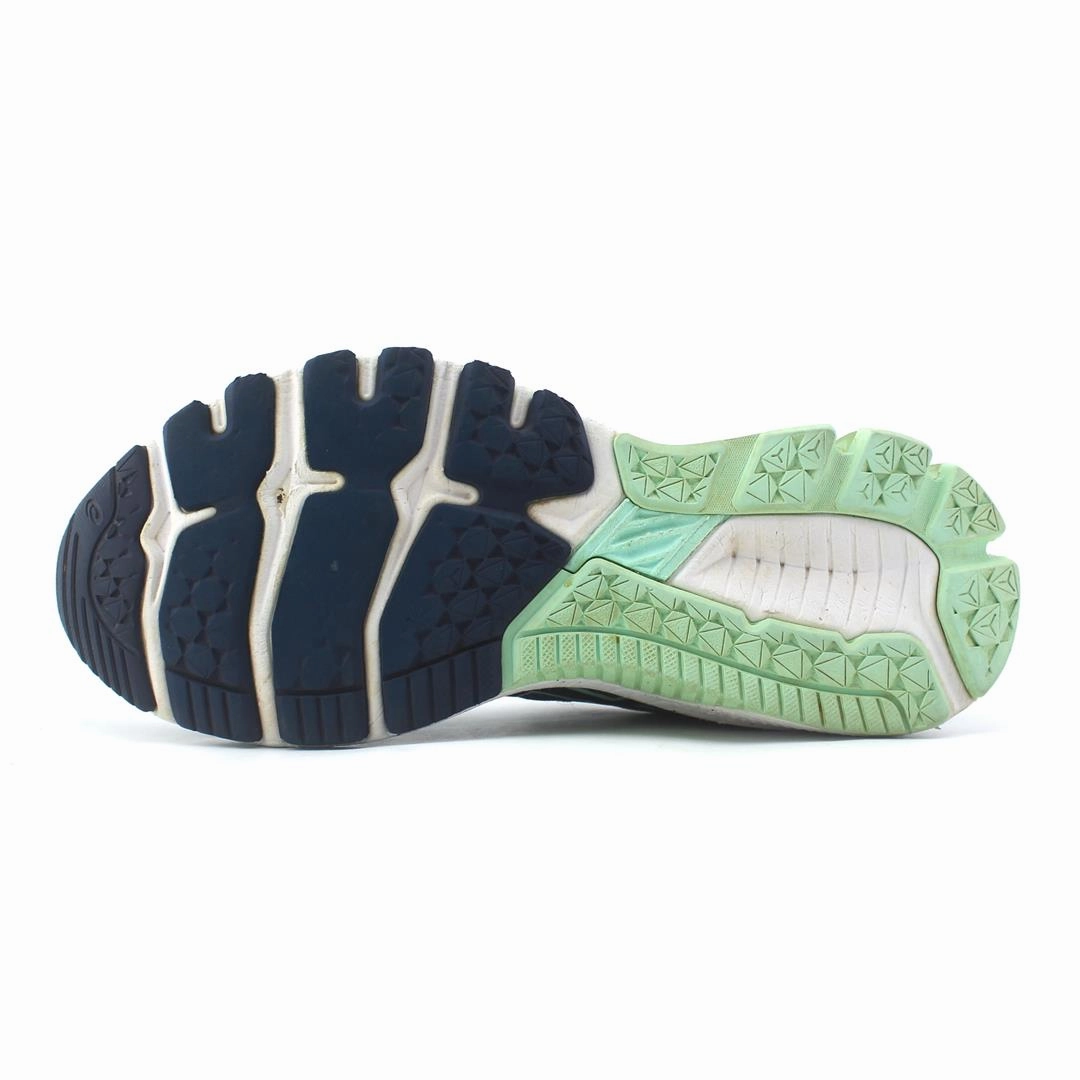 ASICS GT-1000 9 sporty Asics footwear images
