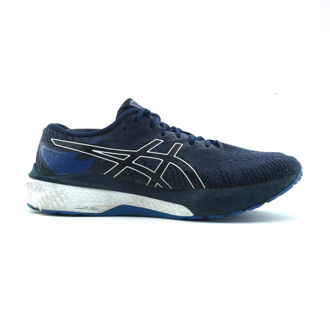 ASICS GT-2000 10 lightweight athletic shoe visuals