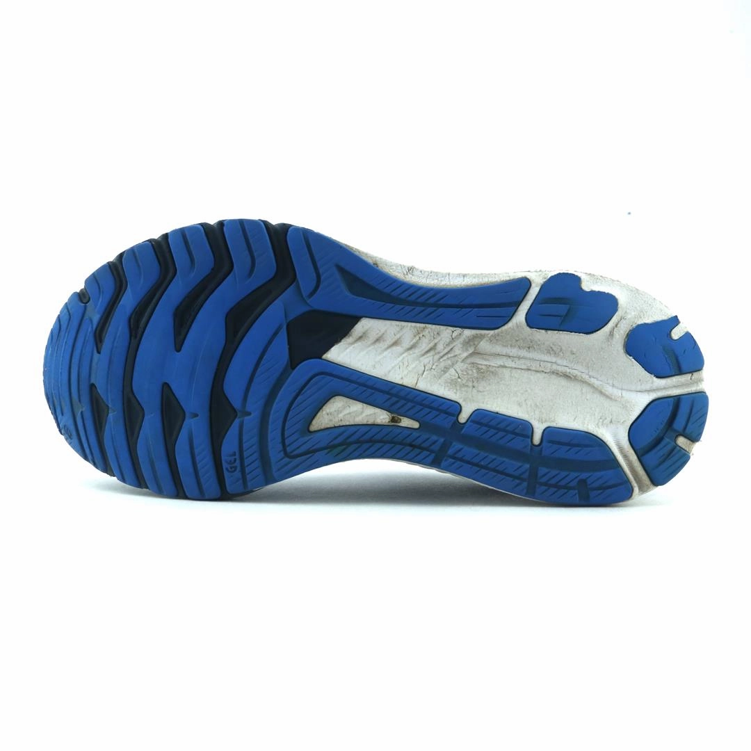 ASICS GT-2000 10 lightweight athletic shoe visuals