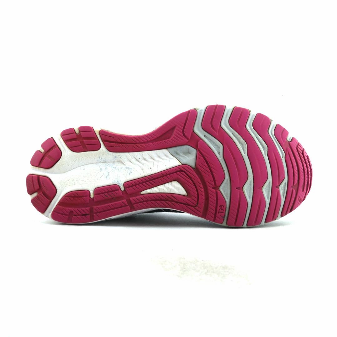 ASICS GT-2000 10 performance running shoe photos