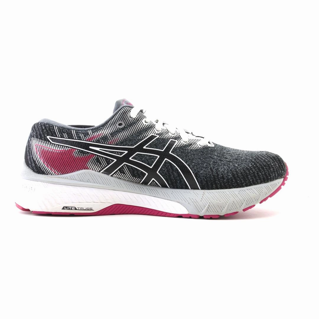 ASICS GT-2000 10 sporty Asics footwear images
