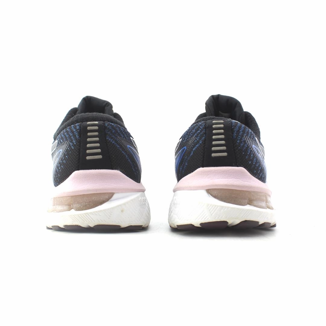 ASICS GT 2000 10 sporty Asics footwear images