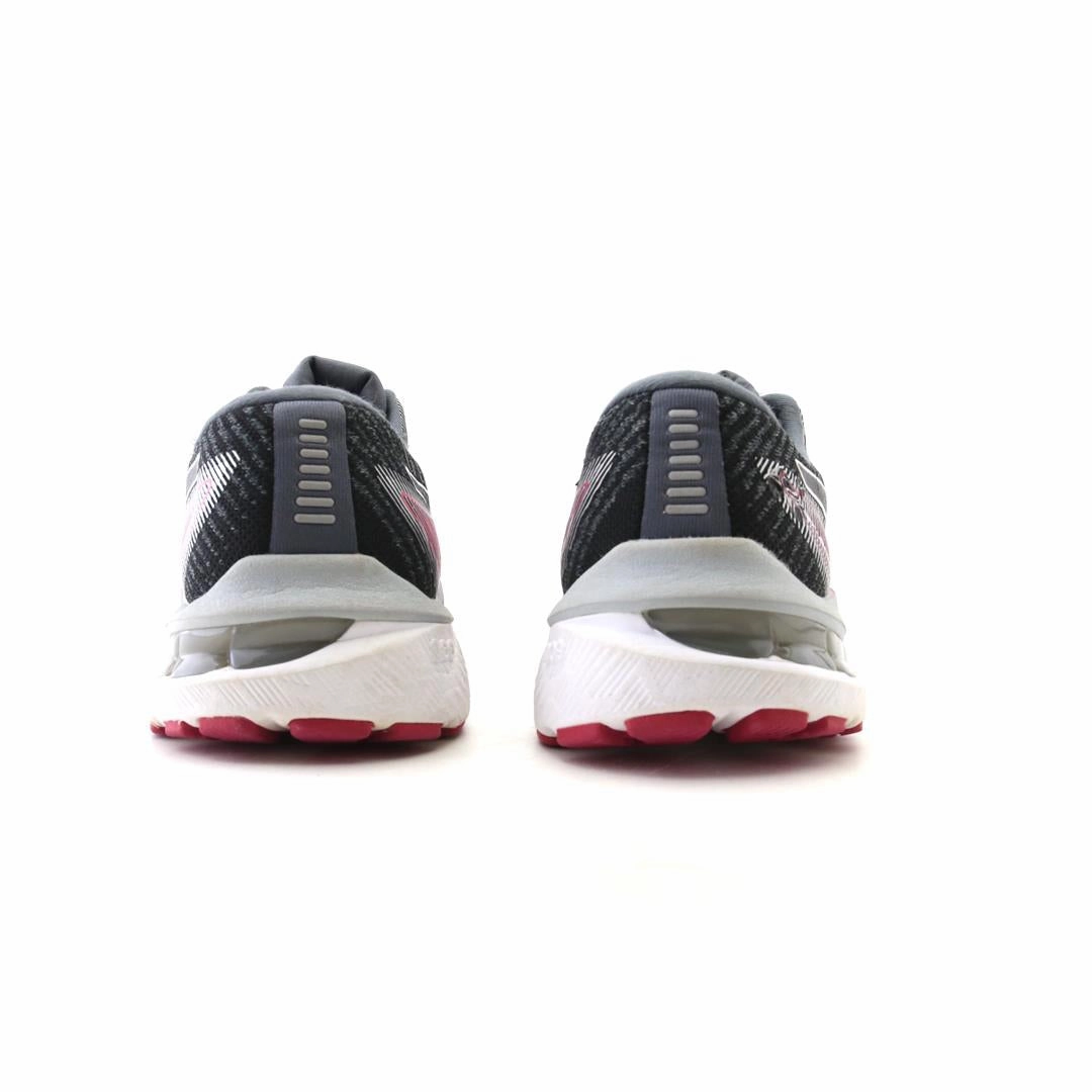 ASICS GT-2000 10 sporty Asics footwear images