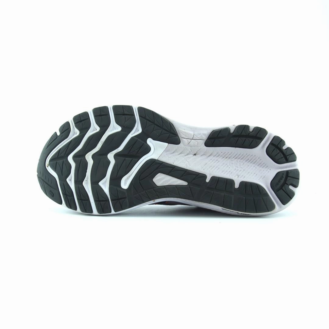 ASICS GT 2000 11 performance running shoe photos