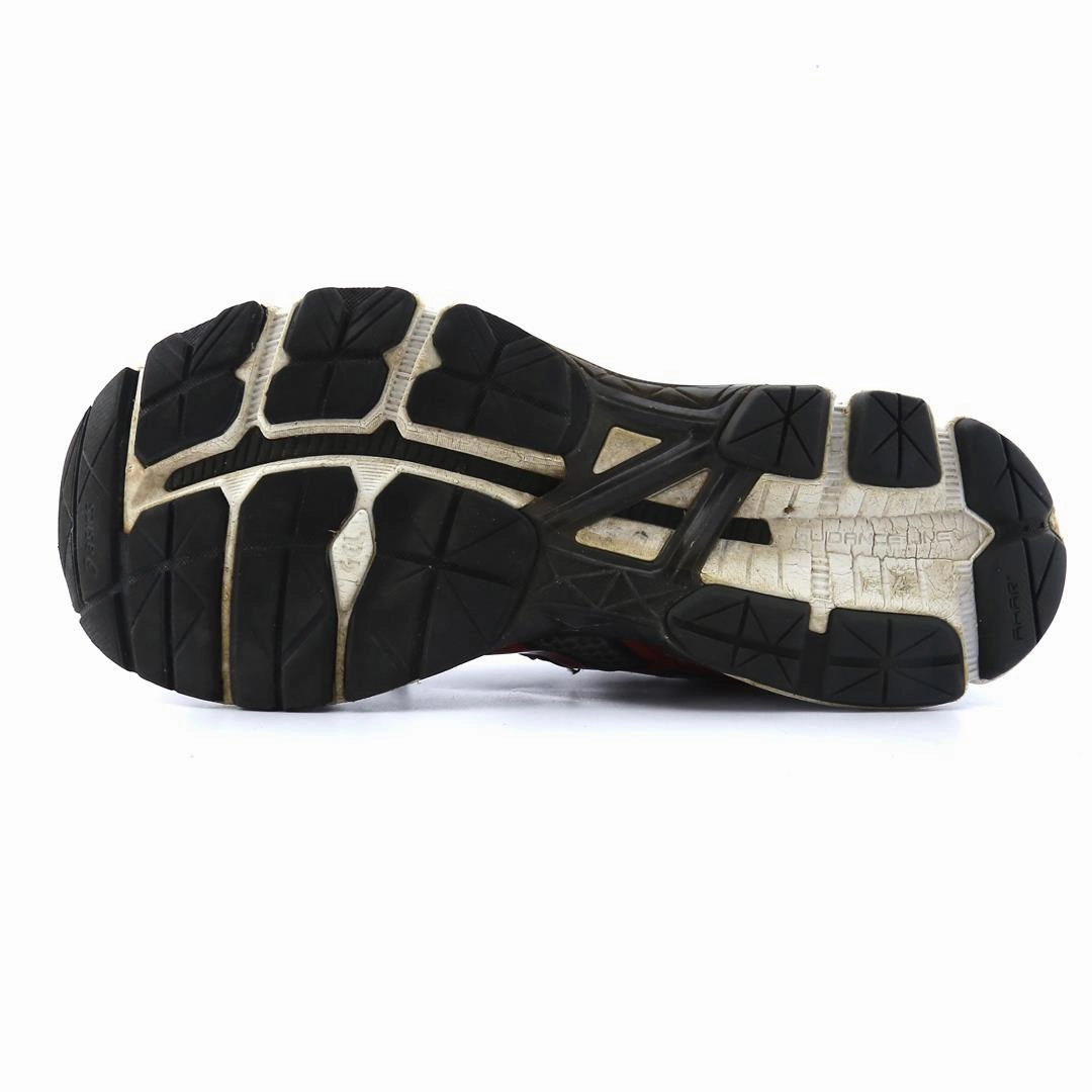 ASICS GT-2000 3 lightweight athletic shoe visuals
