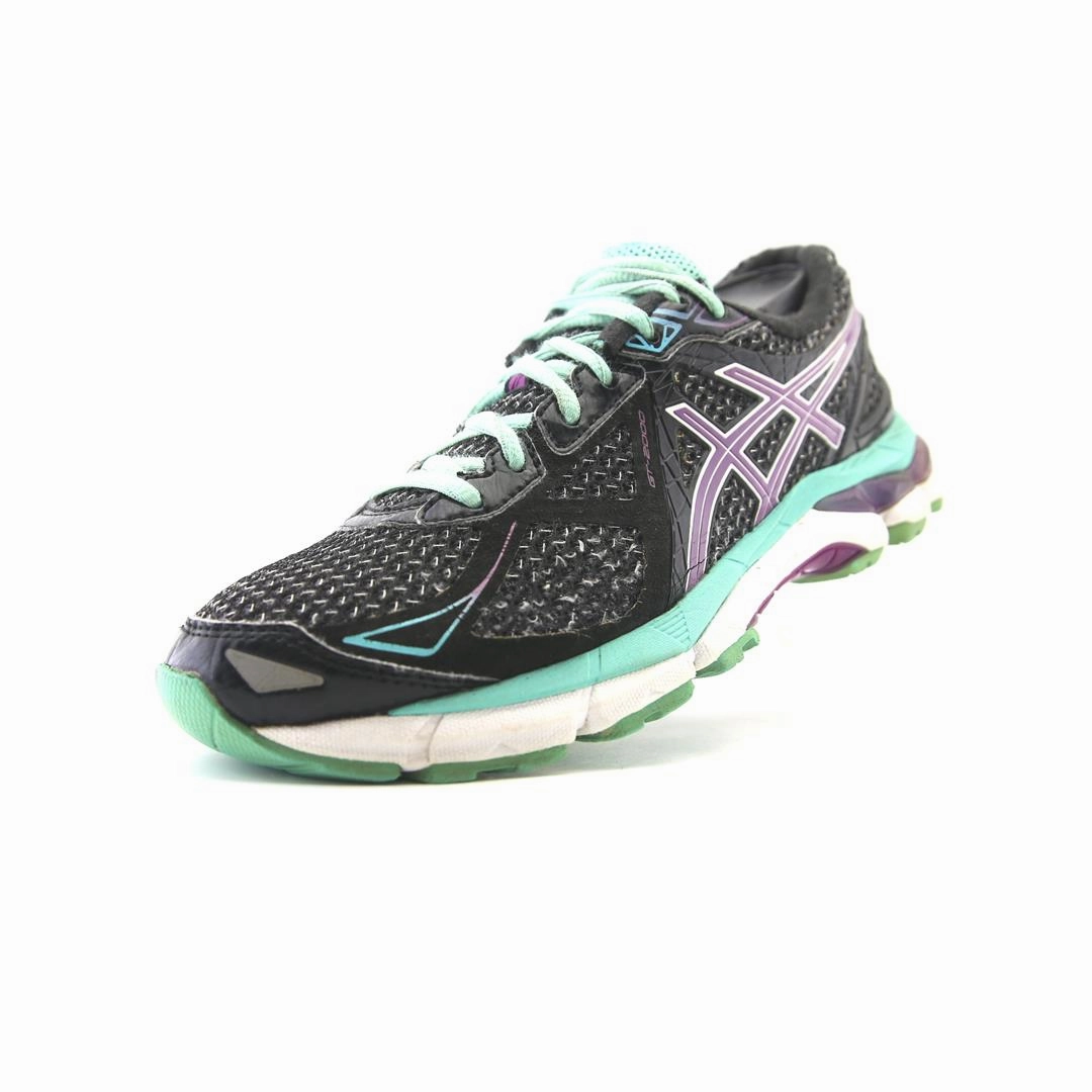 ASICS GT 2000 3 sporty Asics footwear images