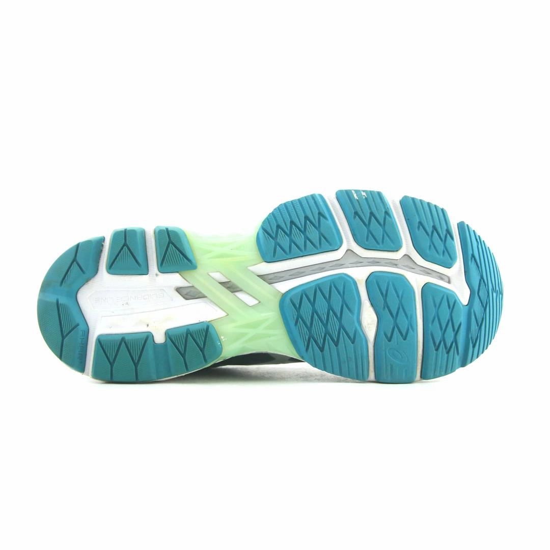 ASICS GT-2000 5 lightweight athletic shoe visuals