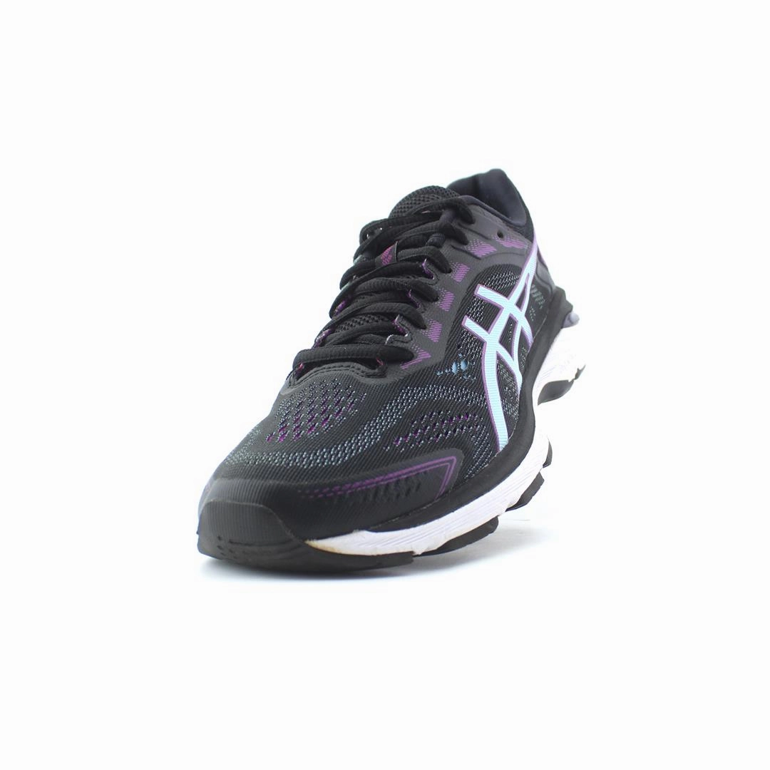 ASICS GT-2000 7 performance running shoe photos
