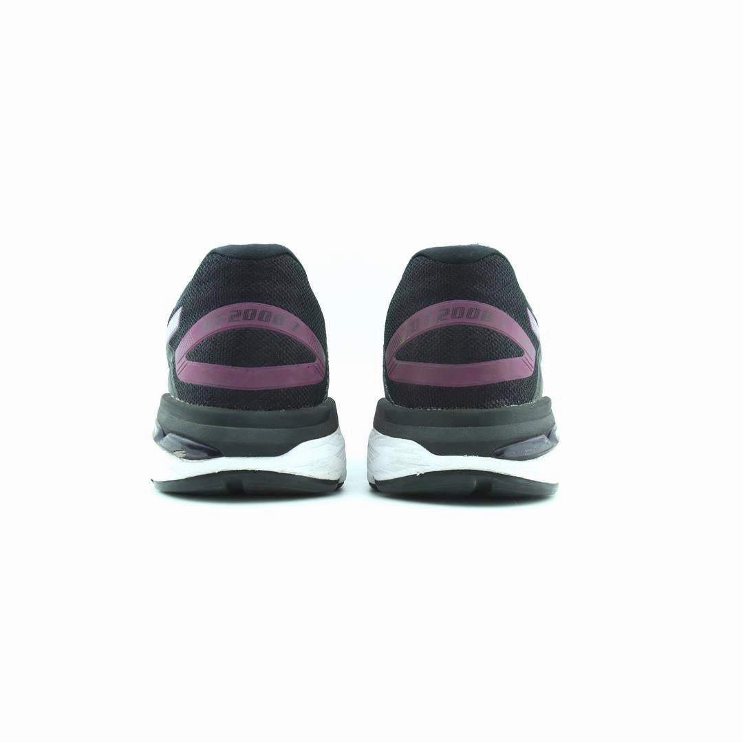 ASICS GT-2000 7 performance running shoe photos