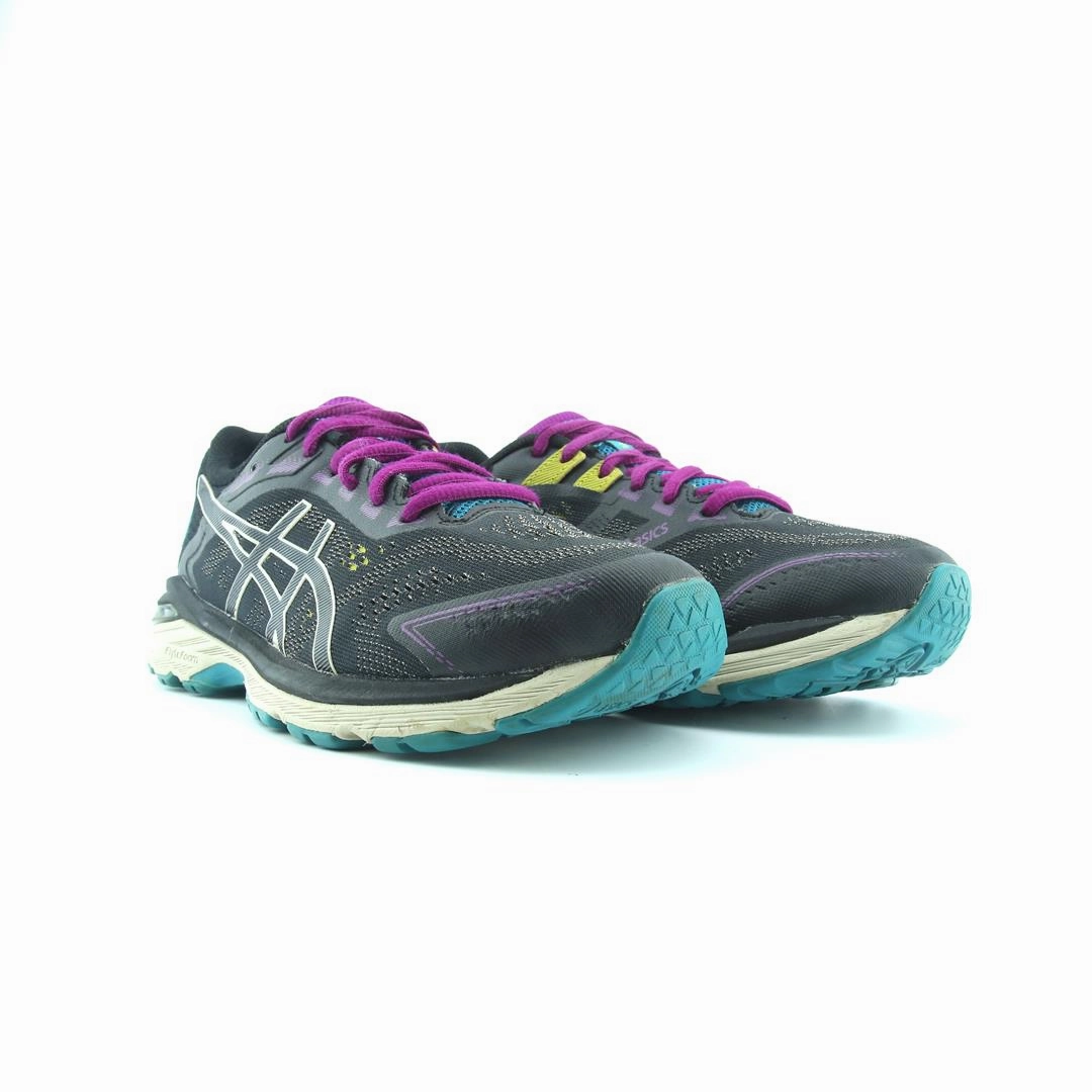 ASICS GT 2000 7 trainer shoe design snapshots