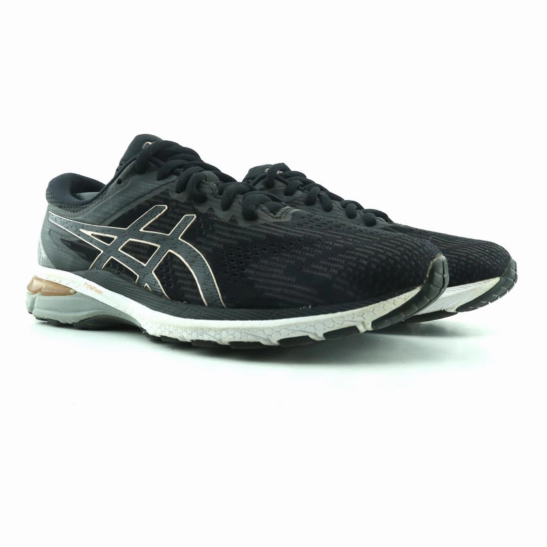 ASICS GT-2000 8 lightweight athletic shoe visuals