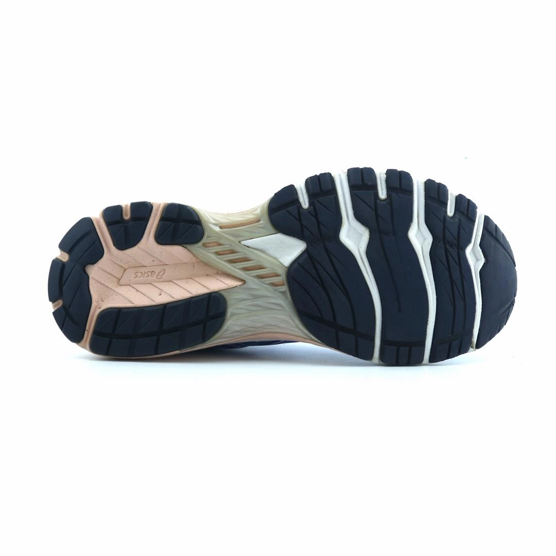 ASICS GT 2000 8 trainer shoe design snapshots