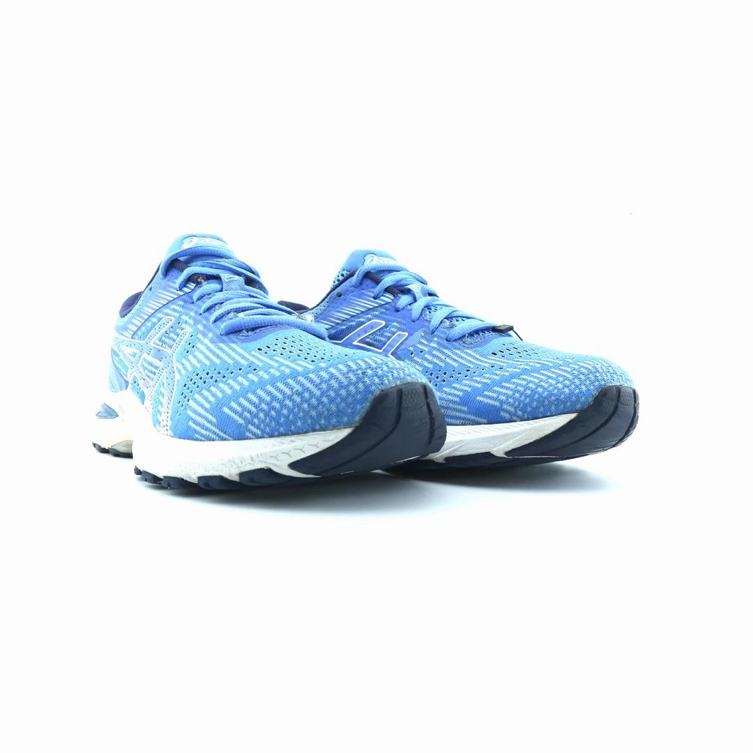 ASICS GT 2000 8 trainer shoe design snapshots