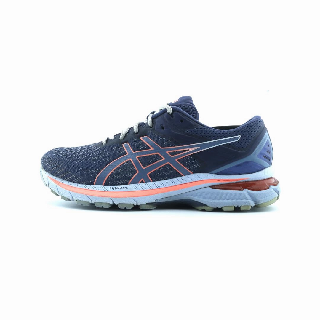 ASICS GT 2000 9 Asics lightweight sneakers